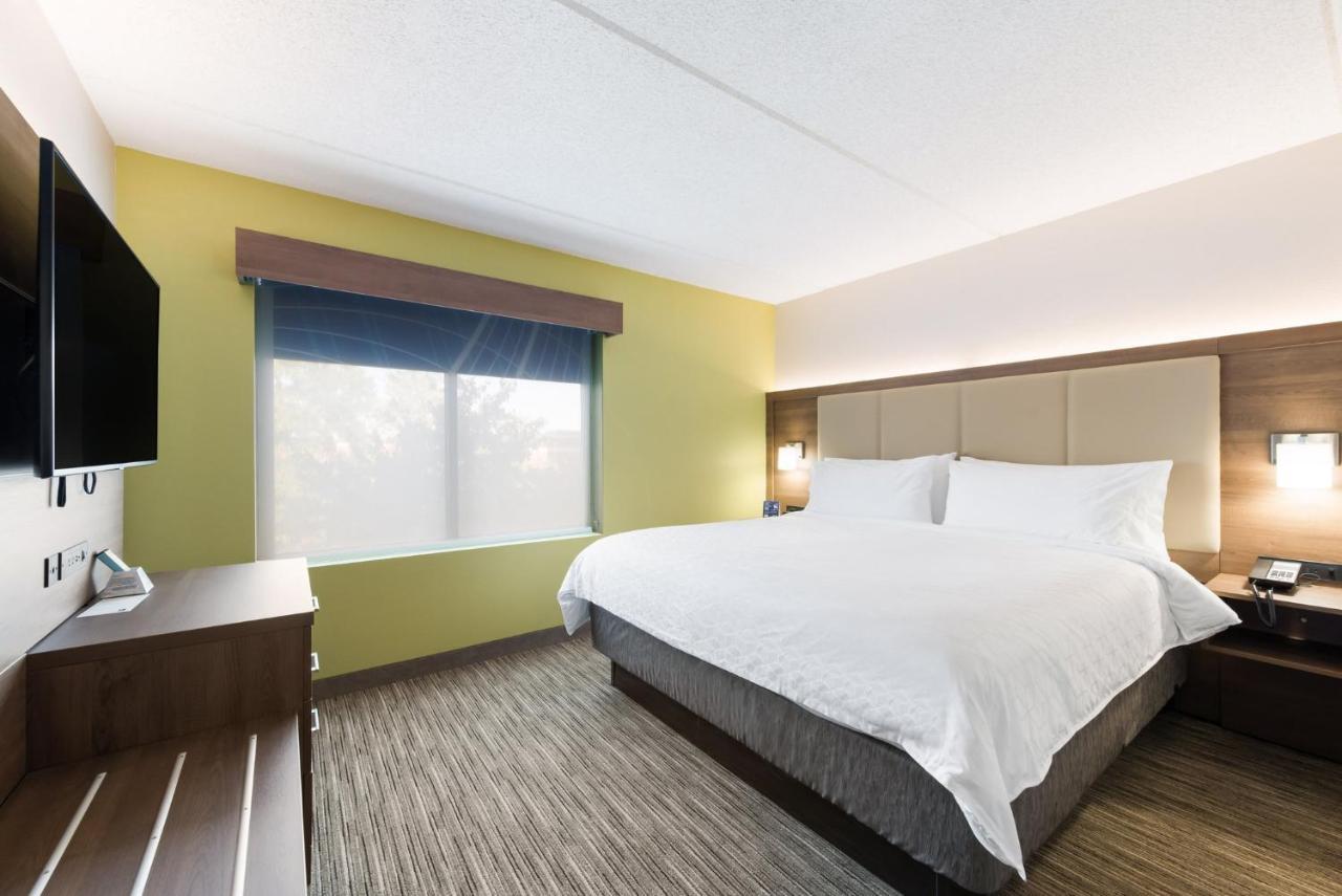 Holiday Inn Express Naperville By Ihg מראה חיצוני תמונה