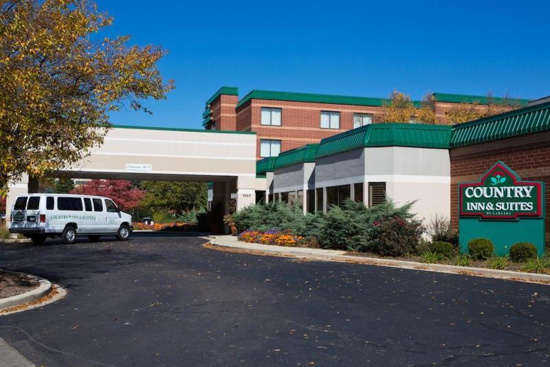 Holiday Inn Express Naperville By Ihg מראה חיצוני תמונה