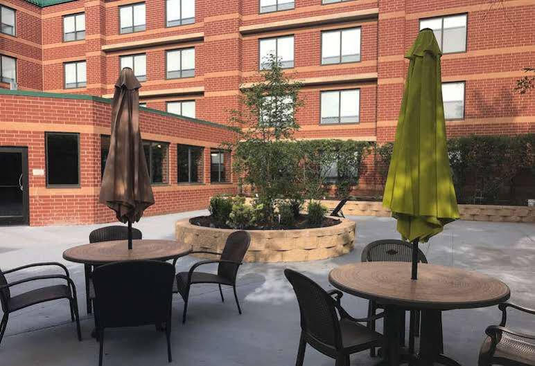 Holiday Inn Express Naperville By Ihg מראה חיצוני תמונה